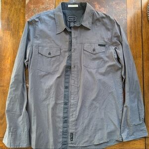 Ambig Mens medium button down